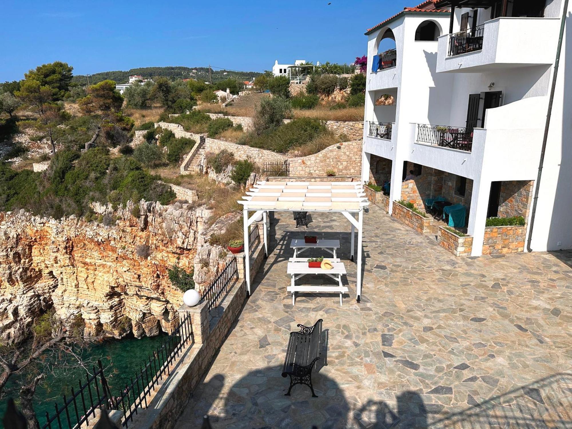Votsi  Yalis Hotel מראה חיצוני תמונה